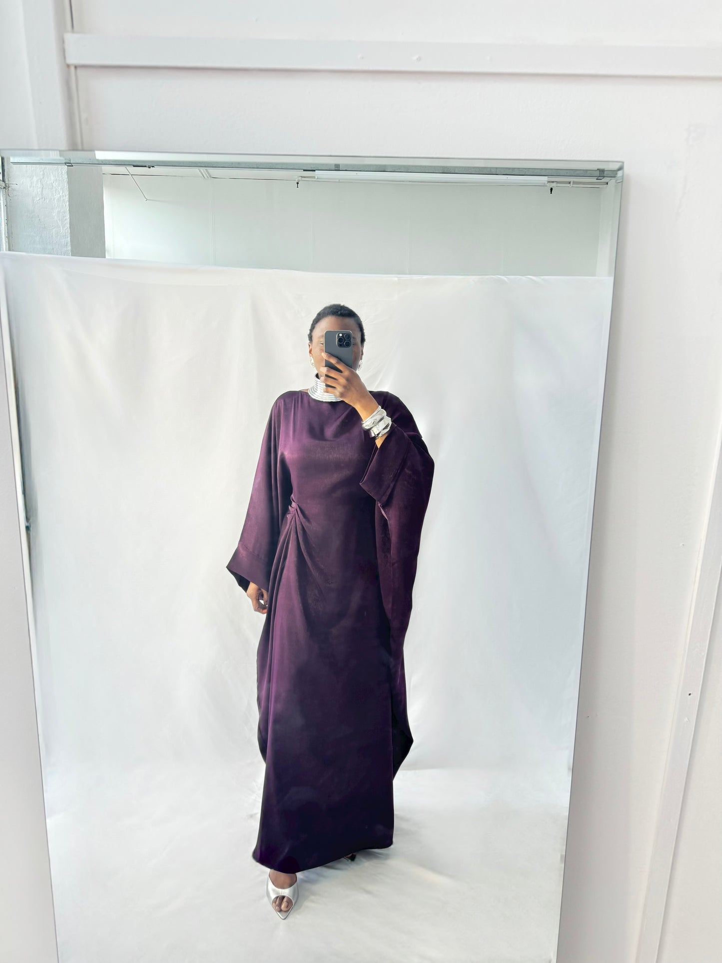 Hanifa Abaya & Scarf Set in Dark Purple