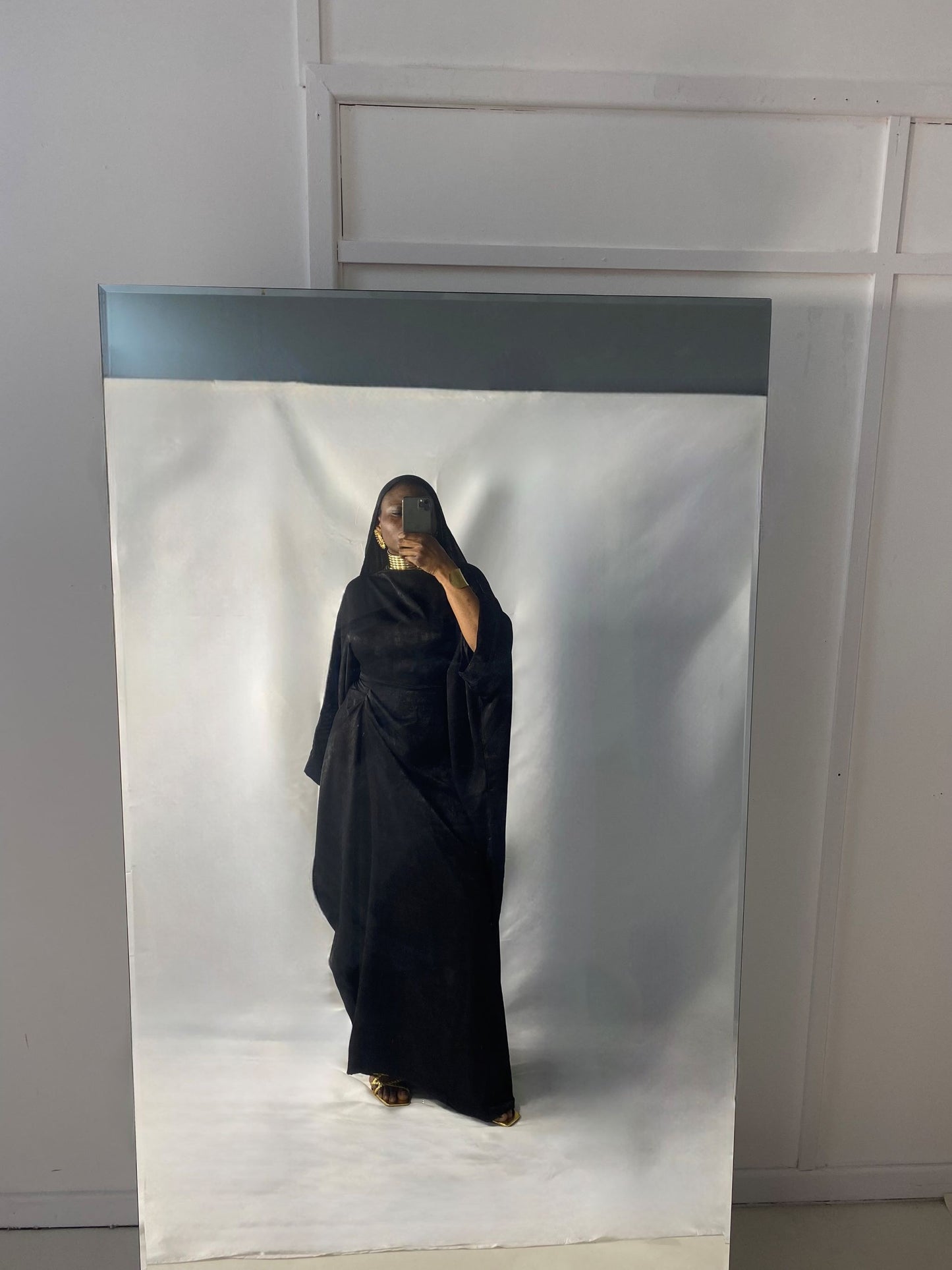 Hanifa Abaya & Scarf Set in Black